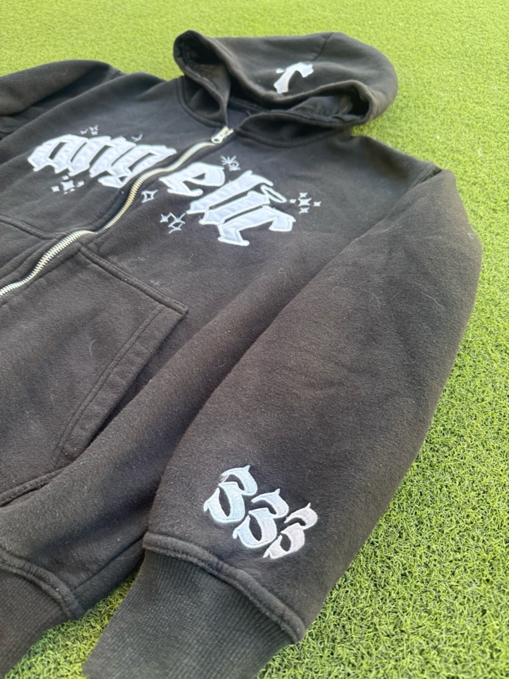 RARE MODERN DESIGNER Y2K EMO GOTH 2000s ANGELIC DESIGNER CROSS GRAPHIC ZIP UP - Picture 2 of 10